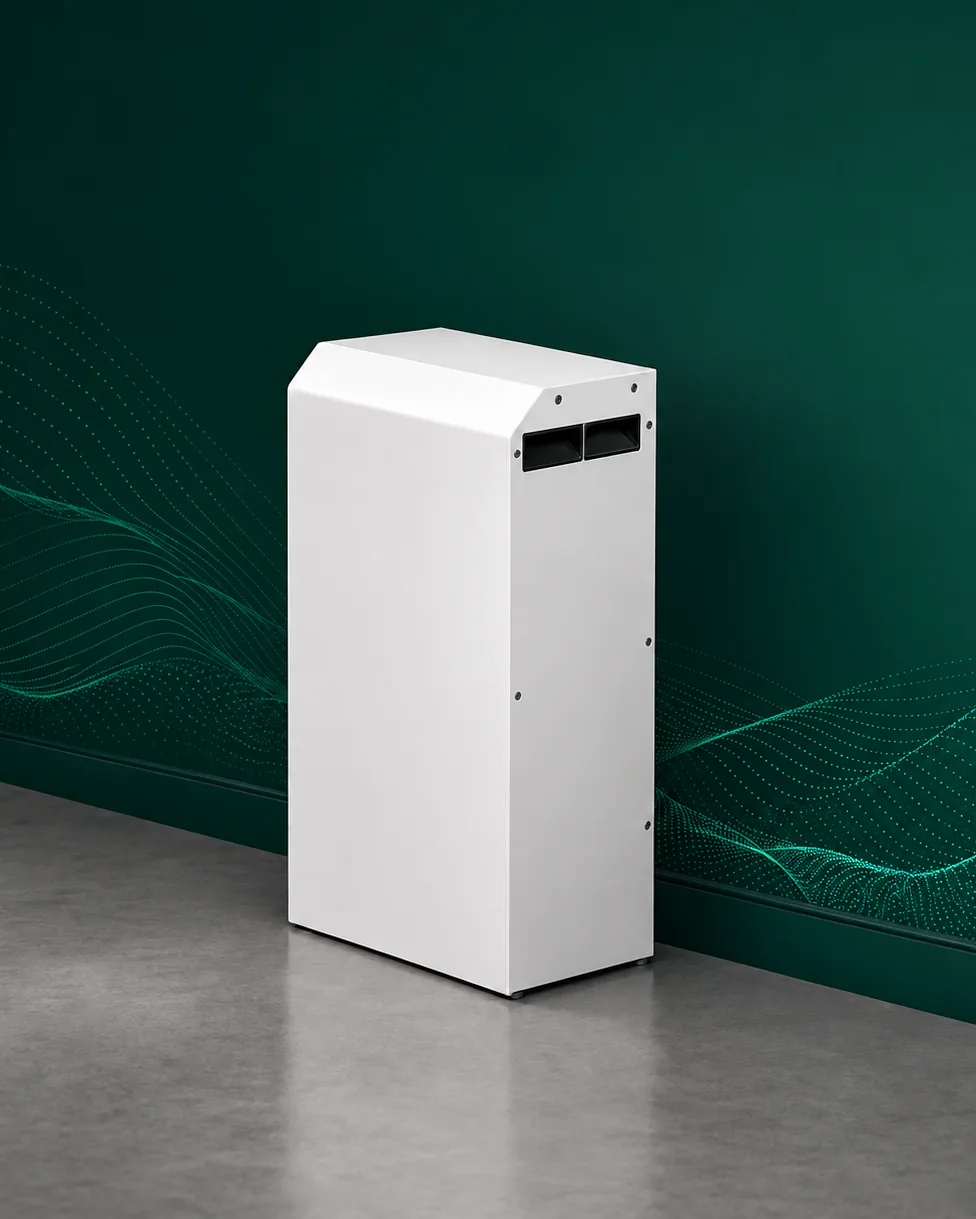 Batterie REVAW 13 kWh fermée, posée au sol